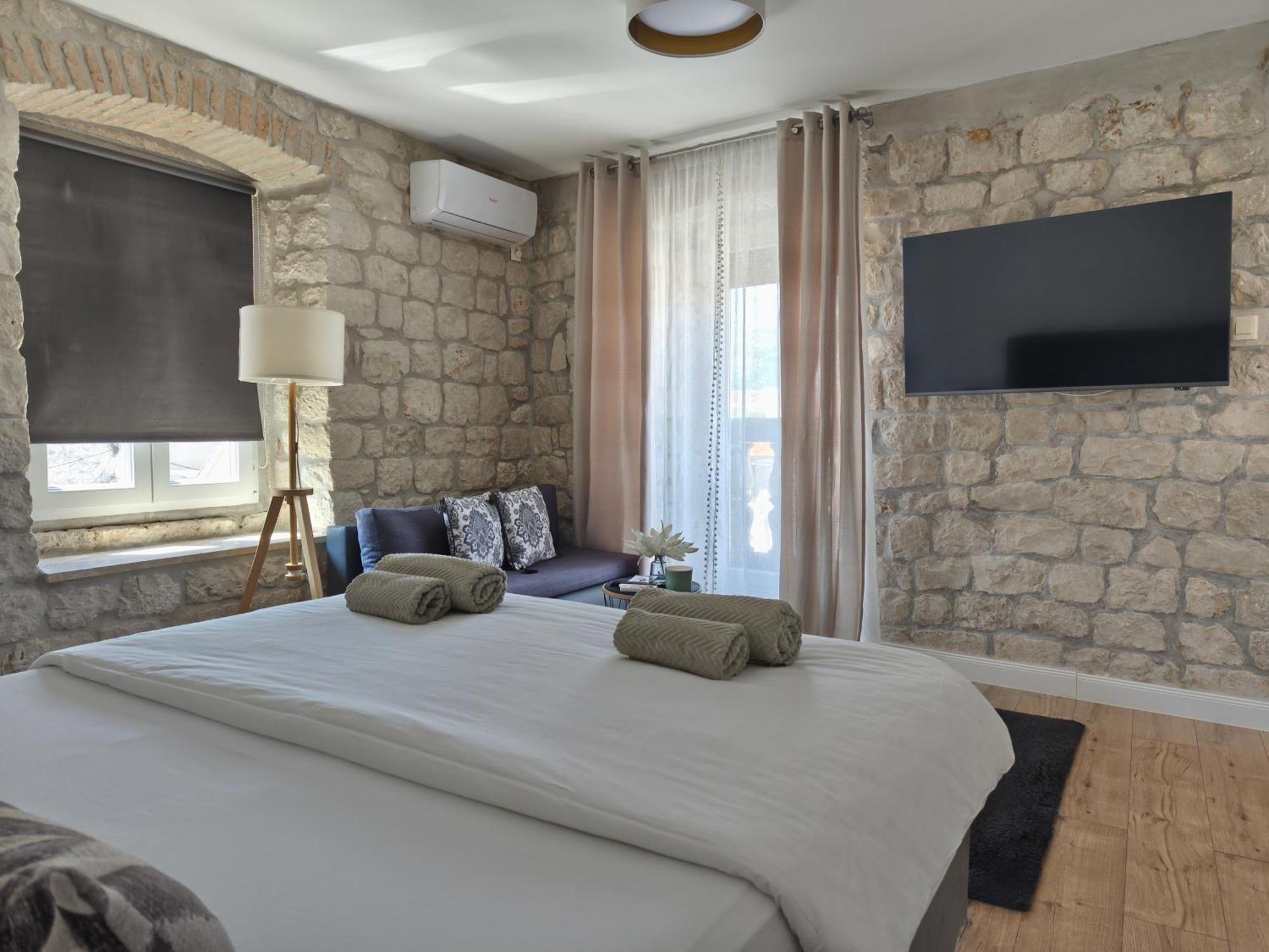 Guest House Exalto Trogir Exterior foto